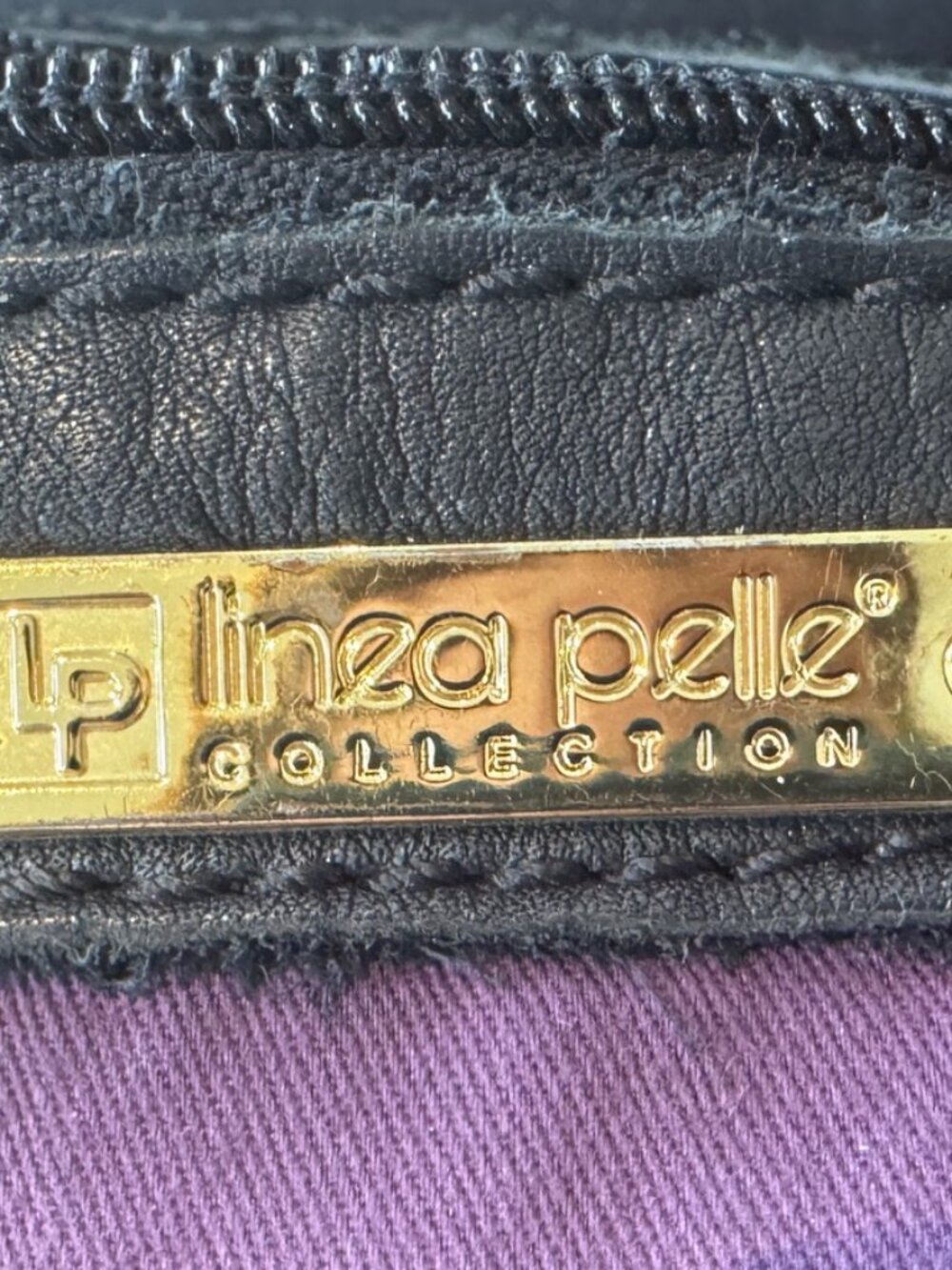 Linea Pelle Black Leather w/Gold Tone Decor Convertible Bag, Good Condition - Picture 9 of 9